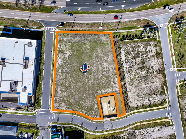 More Photos Of 1100 Jacaranda Blvd, Venice Land For Sale