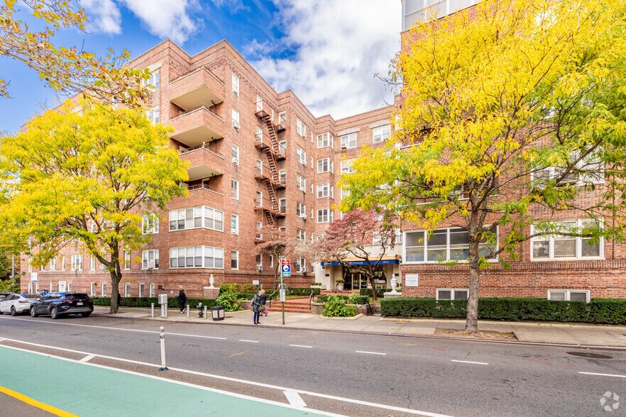 More Photos Of 10615 Queens Blvd, Forest Hills Multifamily For Sale