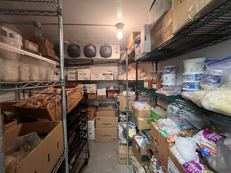 More Photos Of 204 Elk Run Ave, Punxsutawney Specialty For Sale