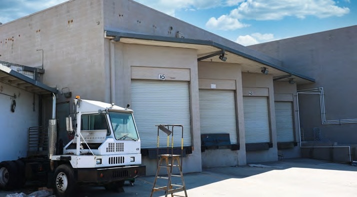More Photos Of 15001 S Figueroa St, Gardena Distribution For Lease