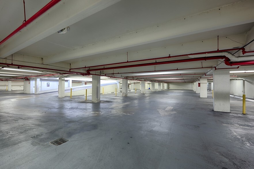 More Photos Of 1400 NW 107th Ave, Miami Medical For Sale
