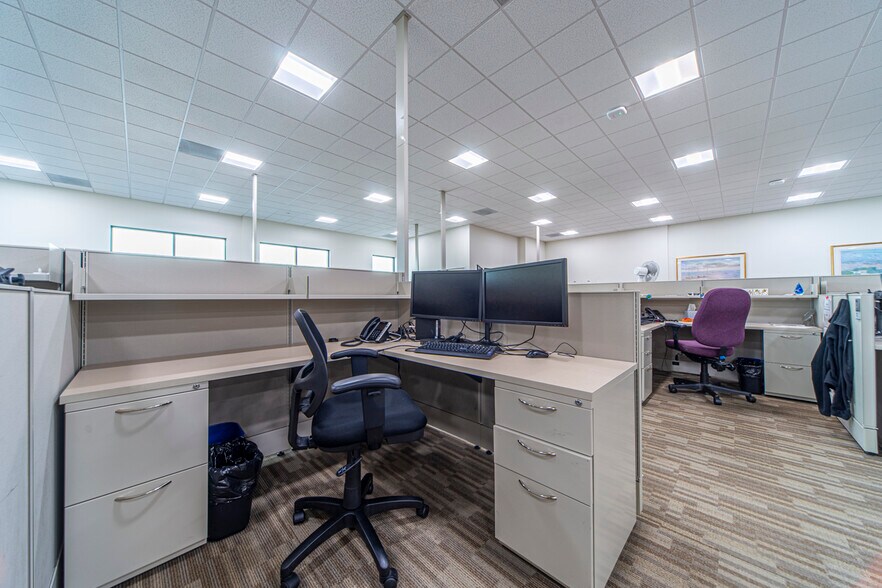 More Photos Of 2755 Pence Loop SE, Salem Medical For Sale