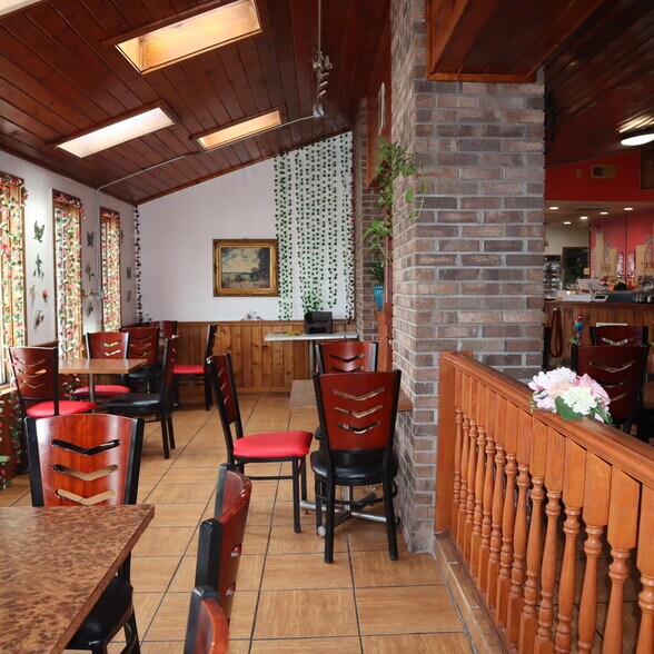 More Photos Of 401 W Dominick St, Rome Restaurant For Sale