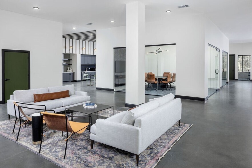 More Photos Of 3375 Oak Harbor Dr, Peachtree Corners Office For Sale