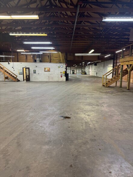 More Photos Of 2452 Lincolnway E, Goshen Warehouse For Sale