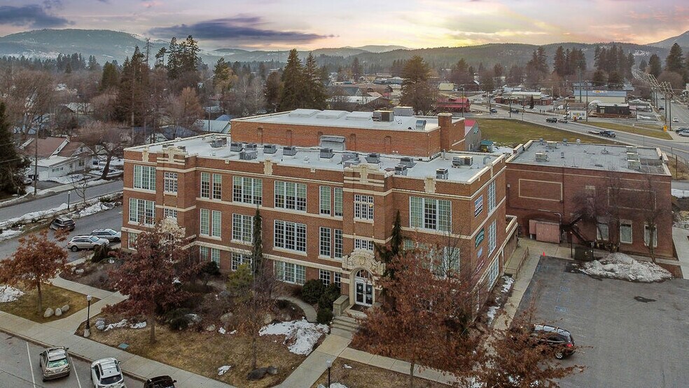 More Photos Of 102 S Euclid Ave, Sandpoint Medical For Lease