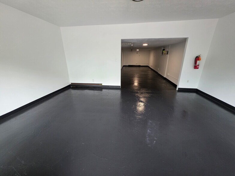 More Photos Of 1812 S Braddock Ave, Pittsburgh Apartments For Lease