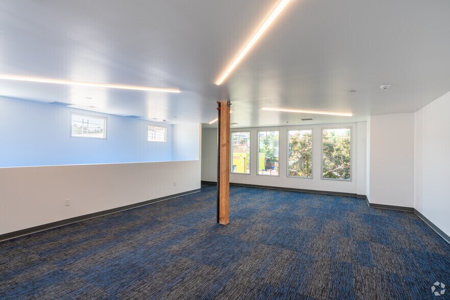More Photos Of 5380 Alhambra Ave, Los Angeles Research And Development For Sale