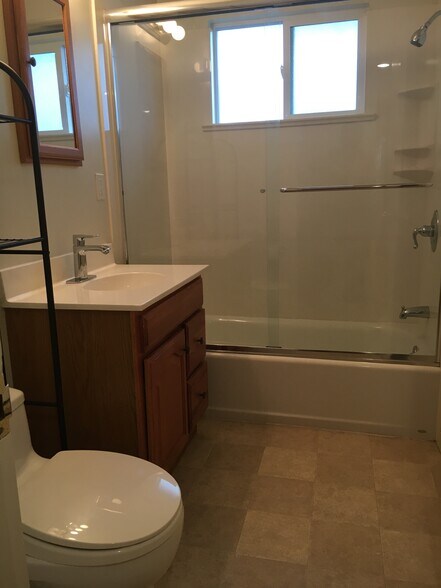 More Photos Of 1122 Bush St, San Carlos Apartments For Sale