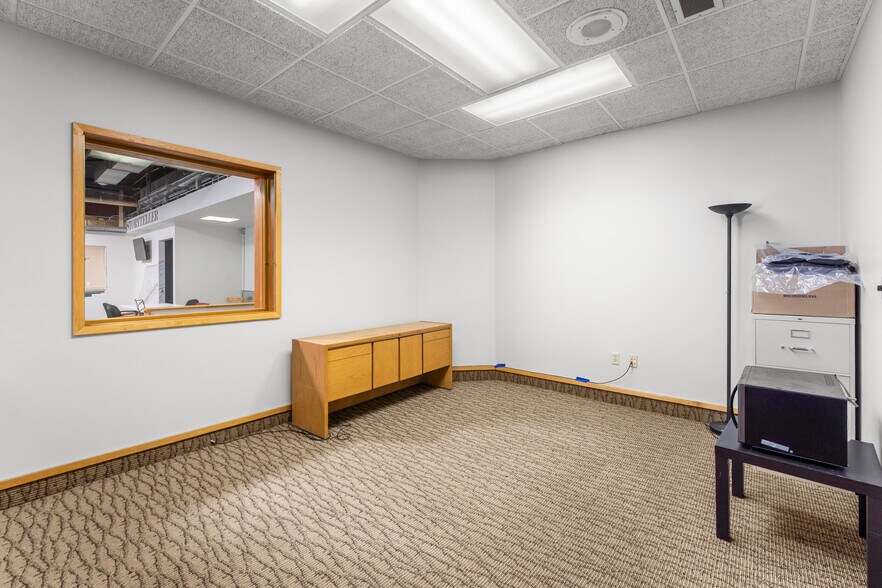 More Photos Of 102 N Washington St, Saint Croix Falls Office Residential For Sale
