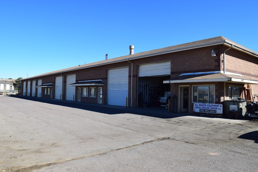 More Photos Of 9612 Titan Park Cir, Littleton Warehouse For Lease