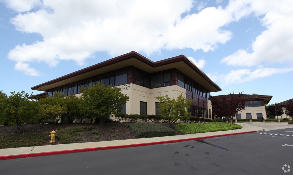 More Photos Of 2725 Sand Hill Rd, Menlo Park Unknown For Lease