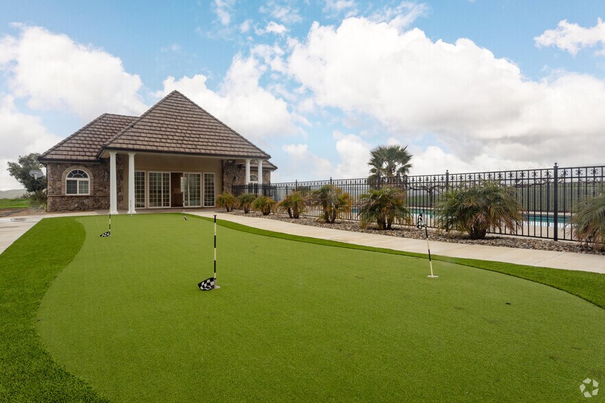 More Photos Of 12839 Airline Hwy, Paicines Winery Vineyard For Sale