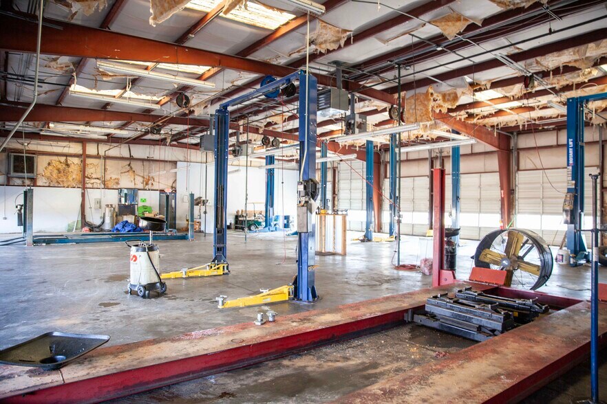 More Photos Of 2210 Washington Rd, Thomson Auto Dealership For Sale