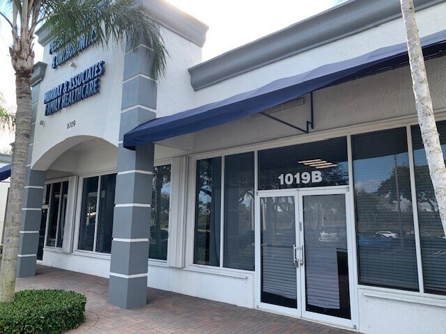 More Photos Of 1019 Sr-7, West Palm Beach Medical For Lease