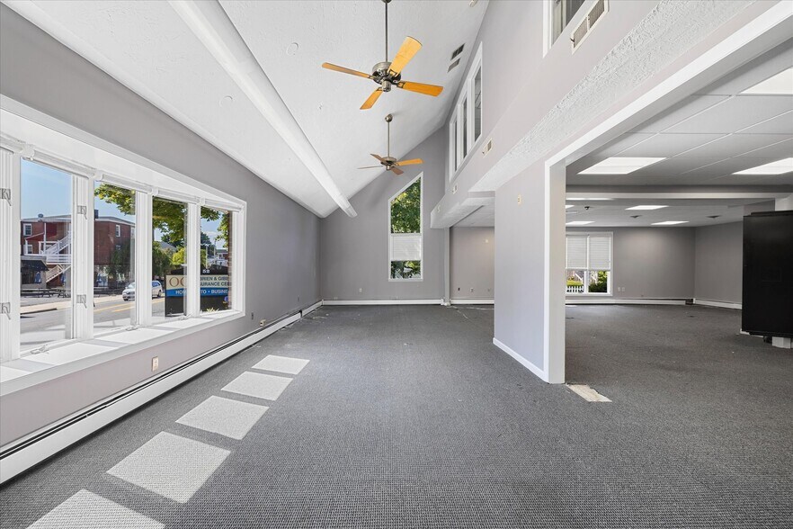 More Photos Of 52 Highland St, Worcester Office For Lease