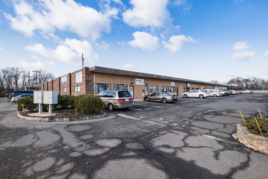 More Photos Of 1275 Bloomfield Ave, Fairfield Light Manufacturing For Lease