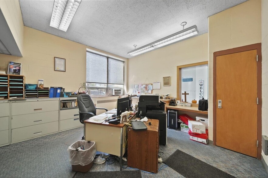 More Photos Of 201 S Jackson St, Jackson Specialty For Sale