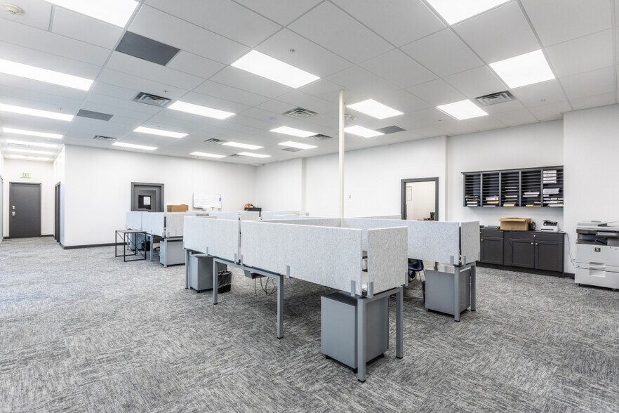 More Photos Of 5929 S Fashion Point Dr, Ogden Medical For Lease