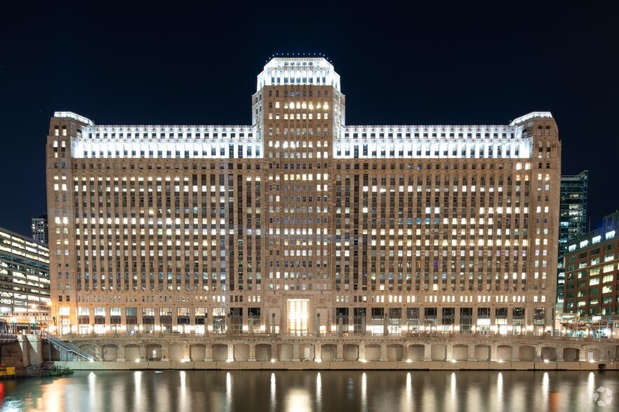 More Photos Of 222 Merchandise Mart Plz, Chicago Office For Lease
