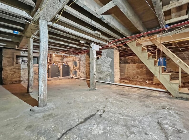 More Photos Of 221 Upper Swiftwater Rd, Cresco Apartments For Sale