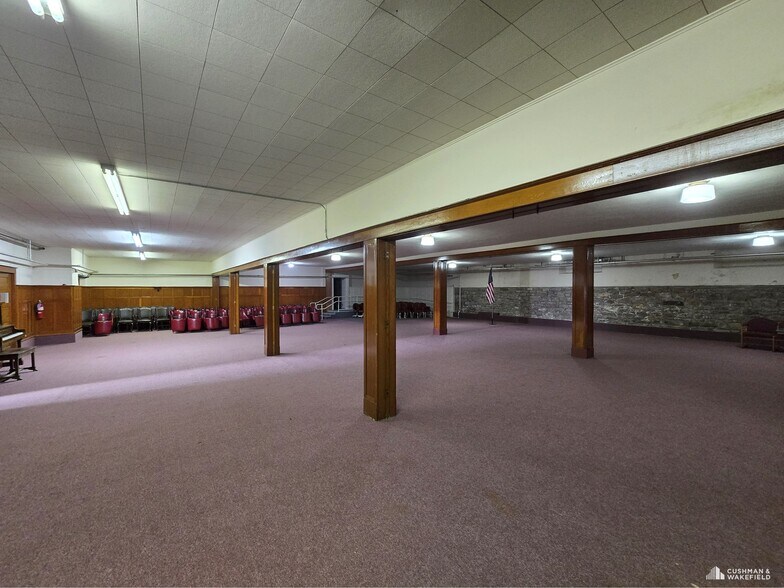 More Photos Of 501 W Pine St, Rawlins Specialty For Lease