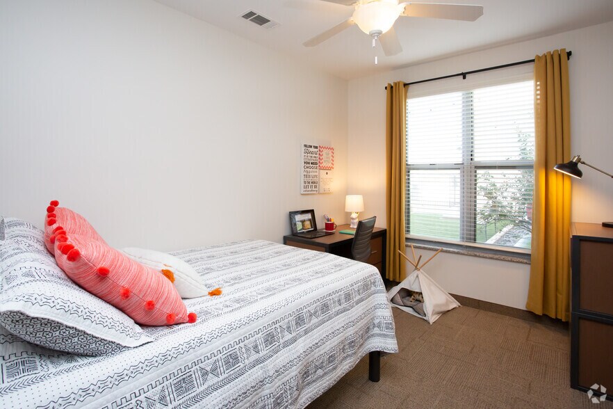 More Photos Of 210 North Edward Gary St, San Marcos Apartments For Lease