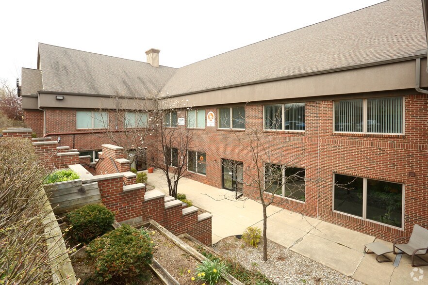More Photos Of 4788-4900 Jackson Rd, Ann Arbor Unknown For Lease