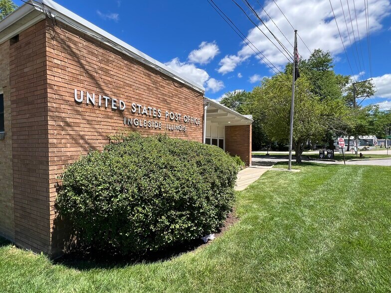 More Photos Of 604 Rollins Rd, Ingleside Post Office For Sale