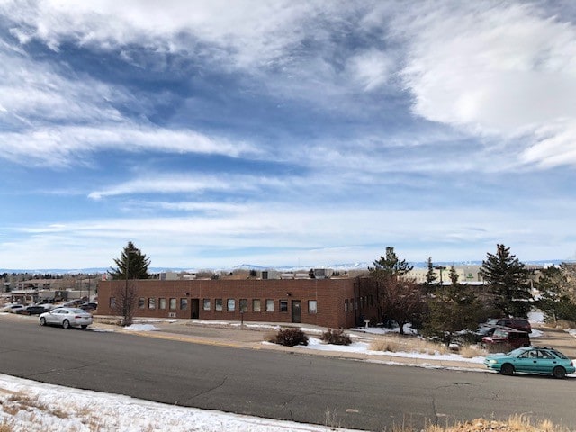 More Photos Of 204 McCollum St, Laramie Medical For Lease