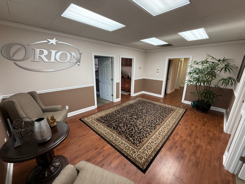 More Photos Of 1827 Powers Ferry Rd SE, Atlanta Office For Sale