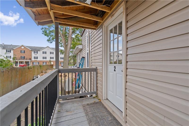 More Photos Of 726 Market St, Beaver Apartments For Sale