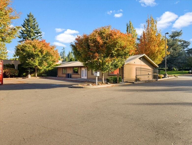 More Photos Of 1114 NE 112th Ave, Vancouver Warehouse For Sale