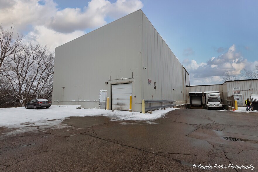 More Photos Of 947 Carney Ct, Antioch Industrial For Sale