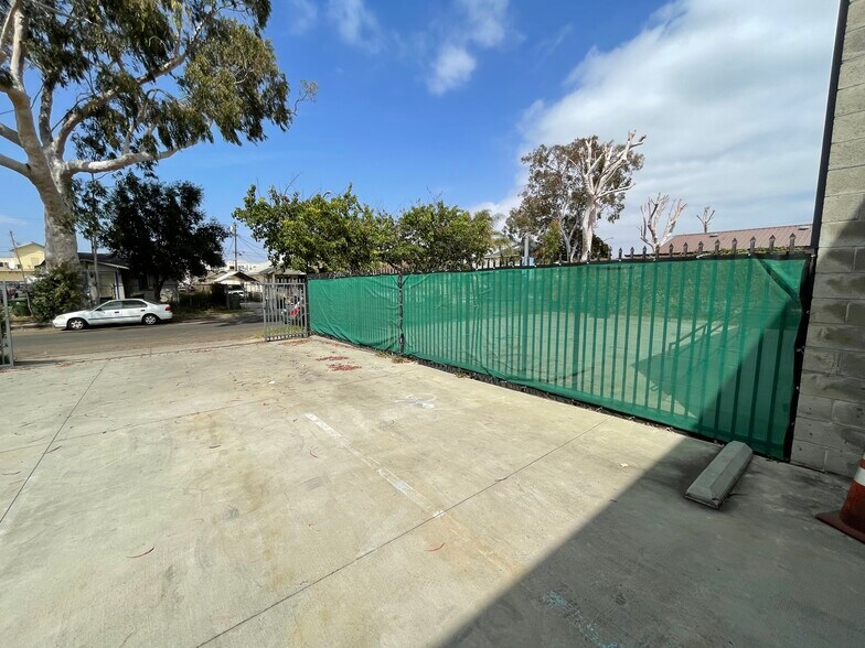 More Photos Of 1220 251st St, Harbor City Warehouse For Sale
