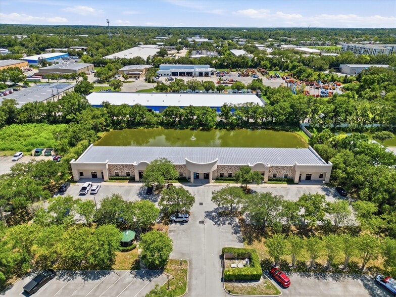 More Photos Of 4009-4033 W 1st St, Sanford Office For Sale
