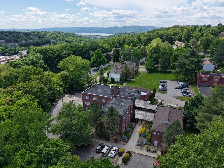 More Photos Of 2 Stowe Rd, Peekskill Medical For Lease