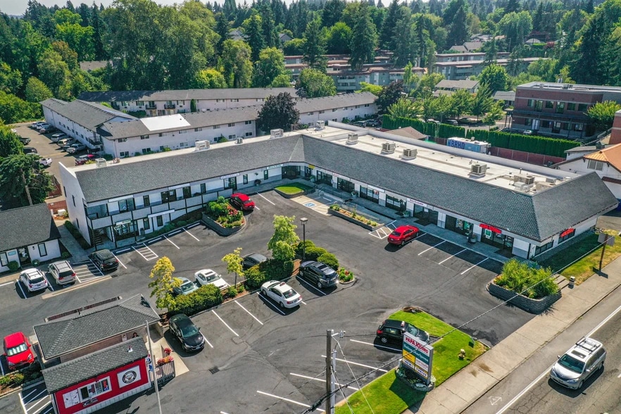 More Photos Of 12950 SW Pacific Hwy, Tigard Storefront Retail Office For Lease
