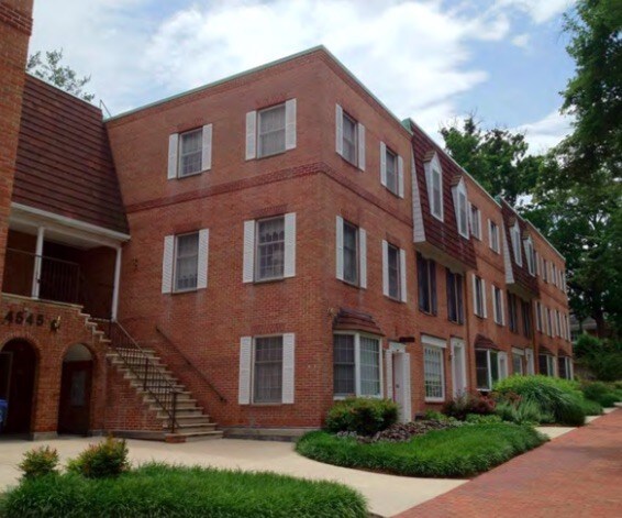 More Photos Of 4545 42nd St NW, Washington Medical For Lease