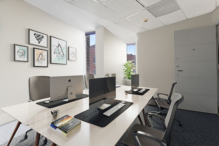 More Photos Of 222 Somerset St W, Ottawa Office For Sale