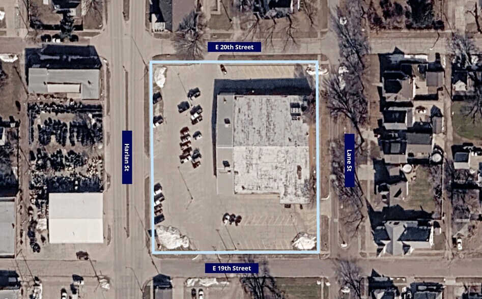 More Photos Of 1900 Harlan St, Falls City Supermarket For Sale