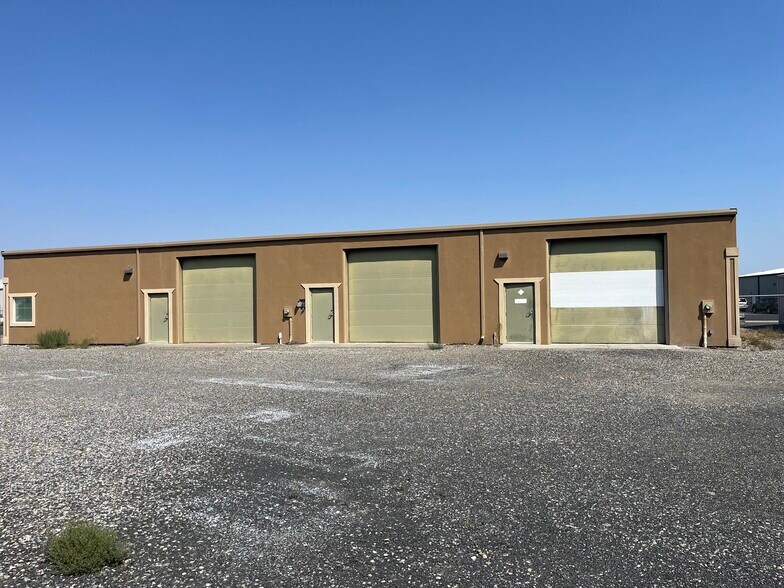 More Photos Of 2380-2382 Lindberg Loop, Richland Office For Lease