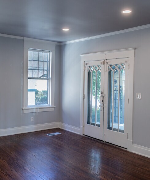 More Photos Of 1103 17th Ave S, Nashville Office For Lease