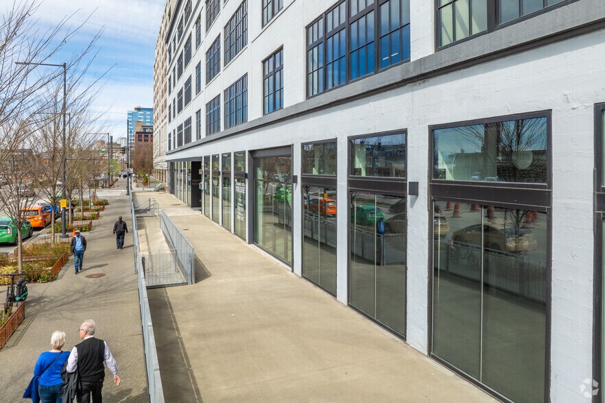 More Photos Of 911 Western Ave, Seattle Office For Lease