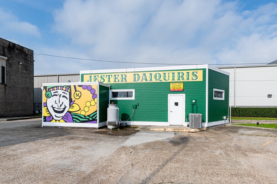 More Photos Of 2020 Belle Chasse Hwy, Terrytown Restaurant For Sale