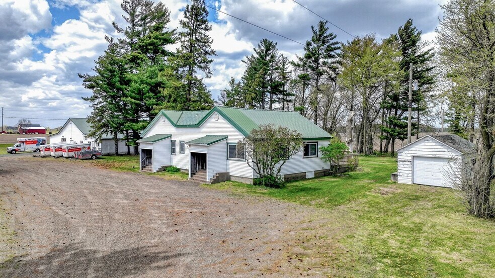 More Photos Of W15282 & W15304 State Highway 64, Gilman Lodge Meeting Hall For Sale