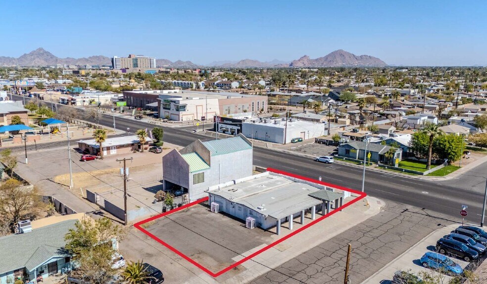 Primary Photo Of 1902 N 16th St, Phoenix Medical For Sale