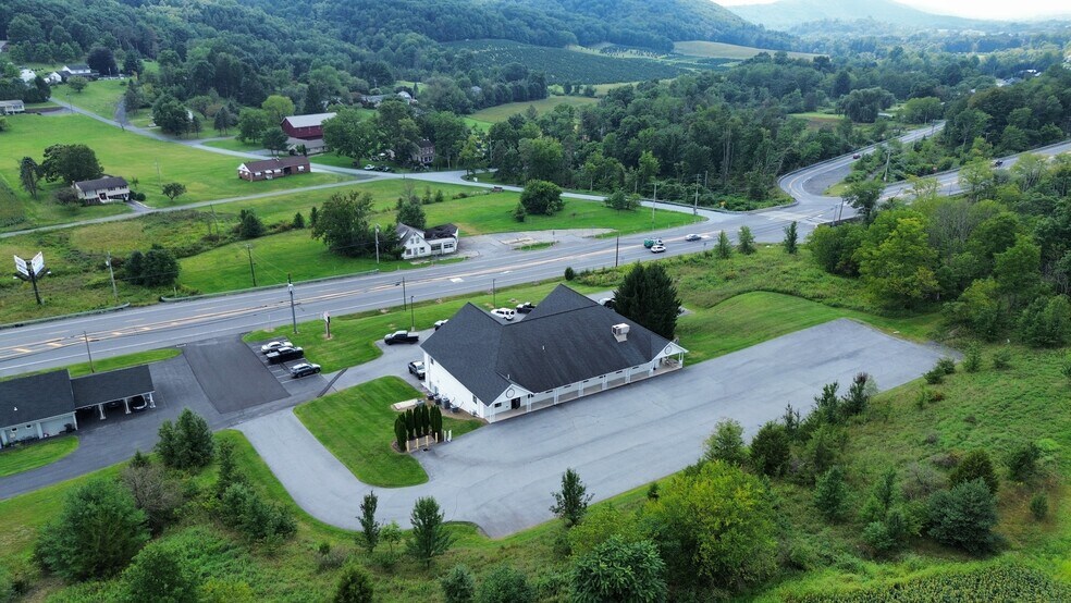 More Photos Of 200 Pine Brook Pl, Orwigsburg Office For Sale