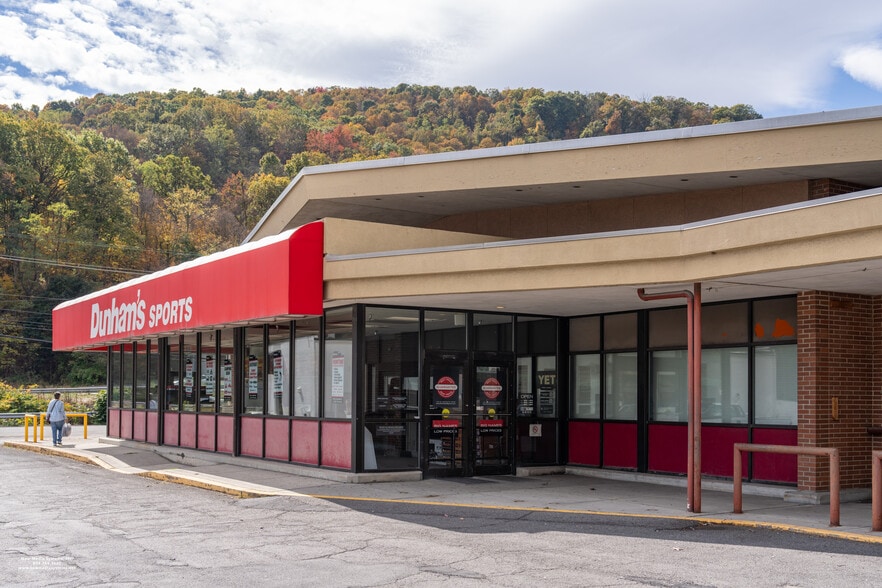 More Photos Of 1313 National Hwy, Lavale Unknown For Sale