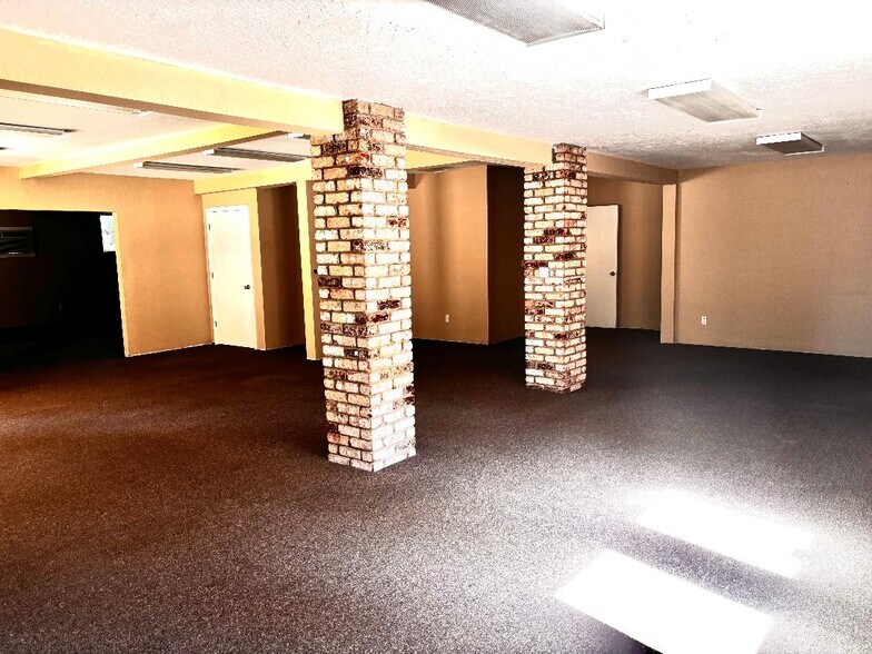 More Photos Of 18760 Cedar Dr, Twain Harte General Retail For Sale